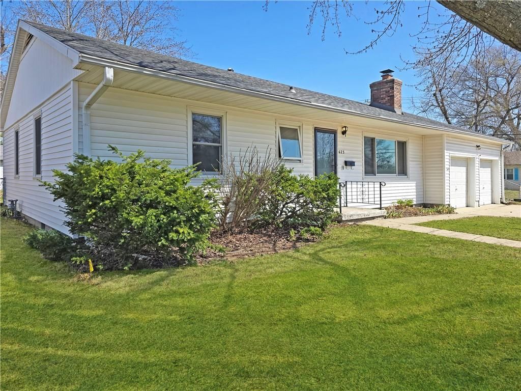 623 Christopher Street — photo 1
