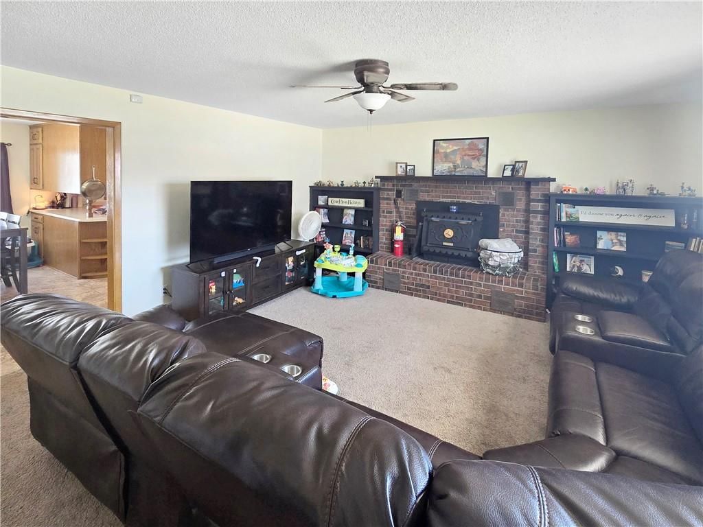 623 Christopher Street — photo 11
