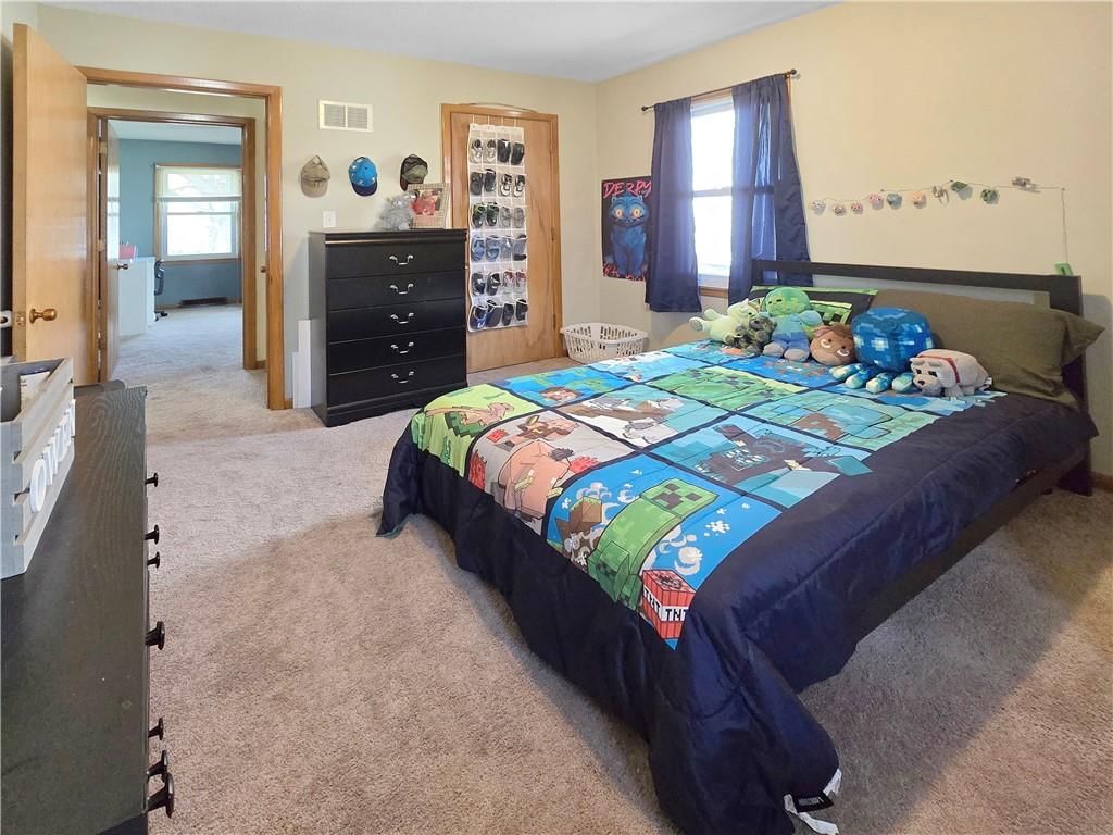 623 Christopher Street — photo 18