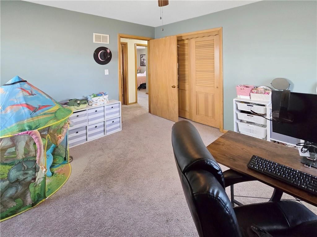 623 Christopher Street — photo 20