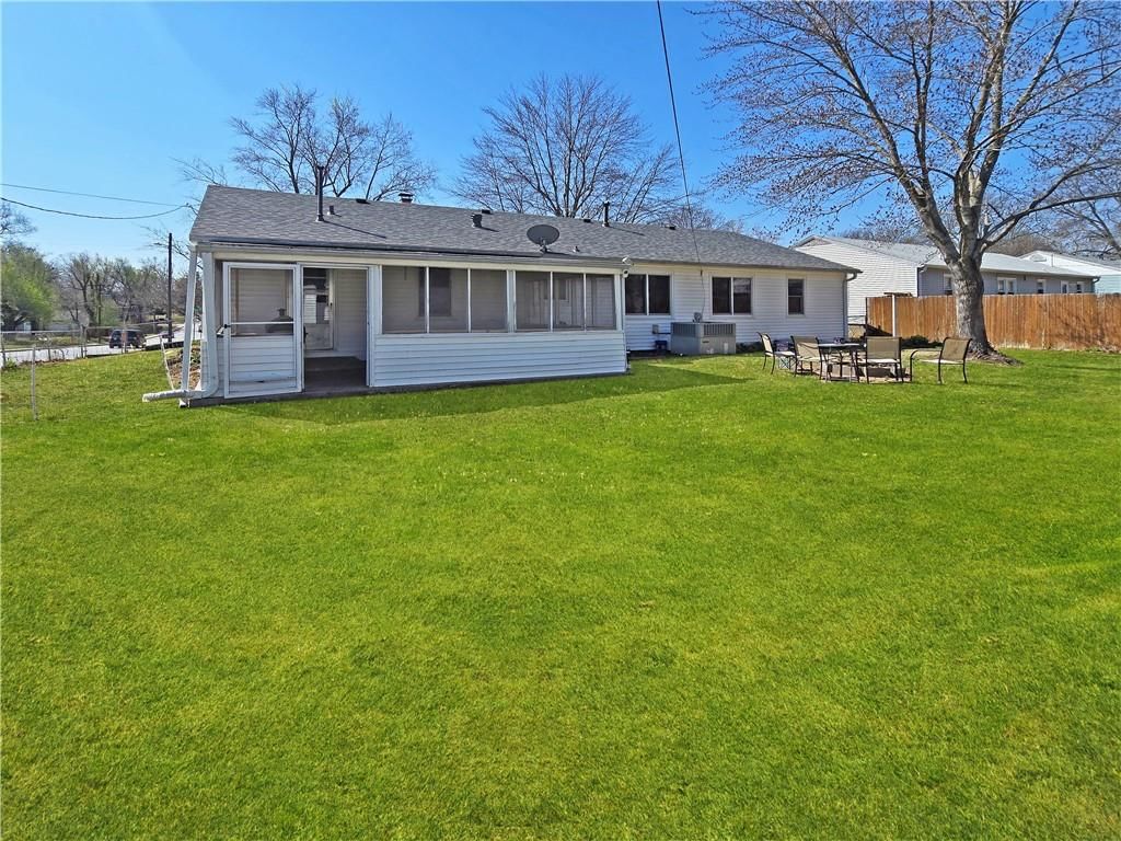 623 Christopher Street — photo 26