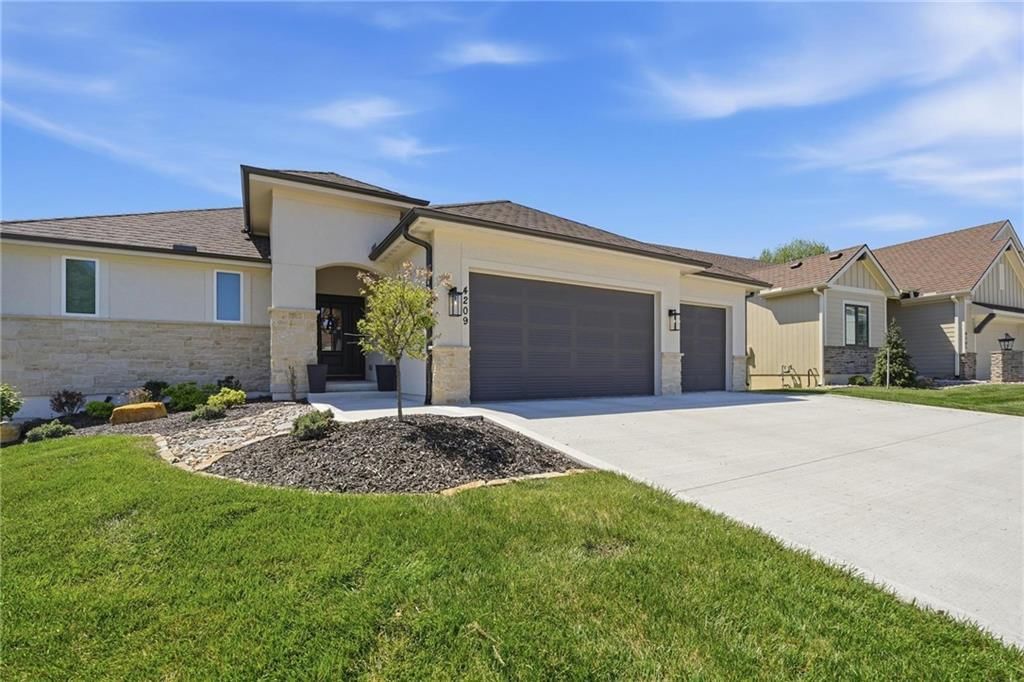 4209 NE Hideaway Drive — photo 48