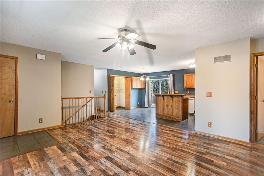 18600 Woodruff Street — photo 7