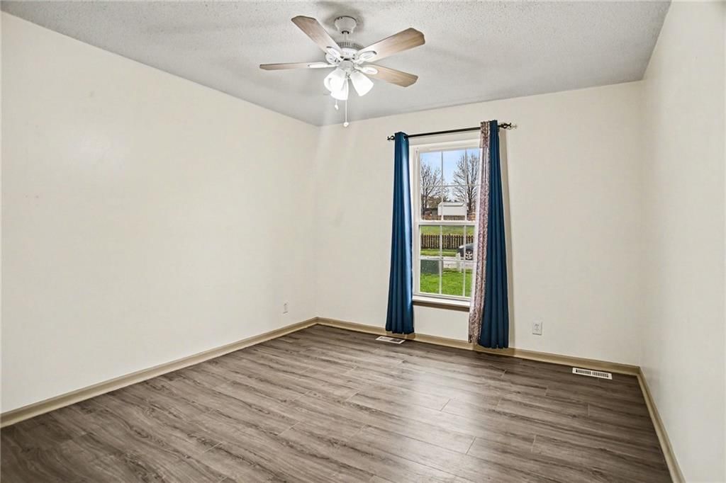 18600 Woodruff Street — photo 13