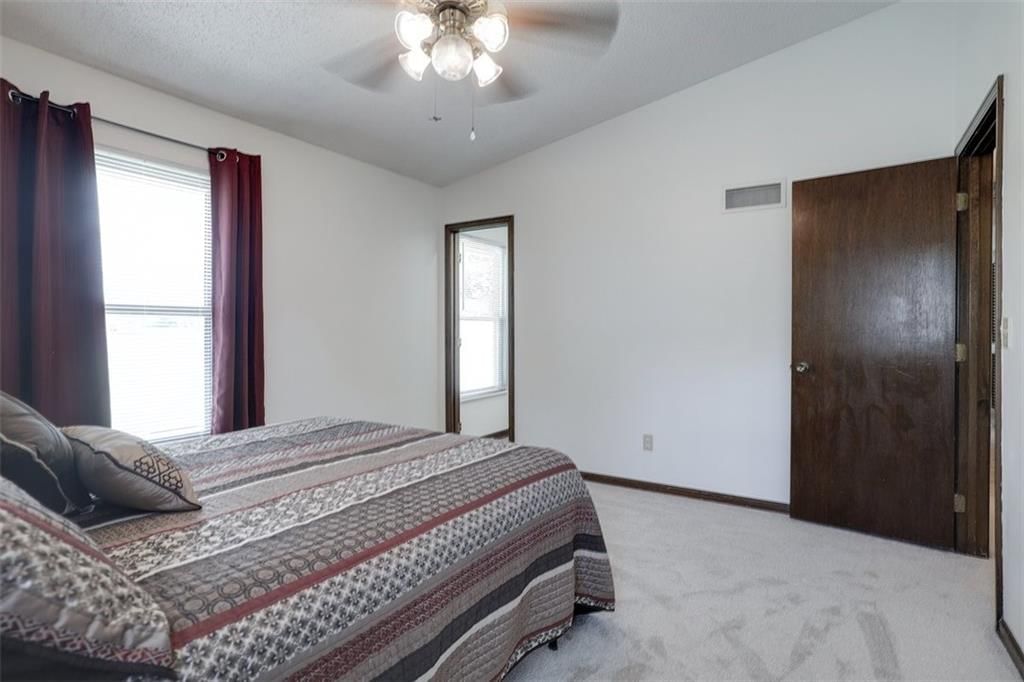 4605 N Brooklyn Avenue — photo 11