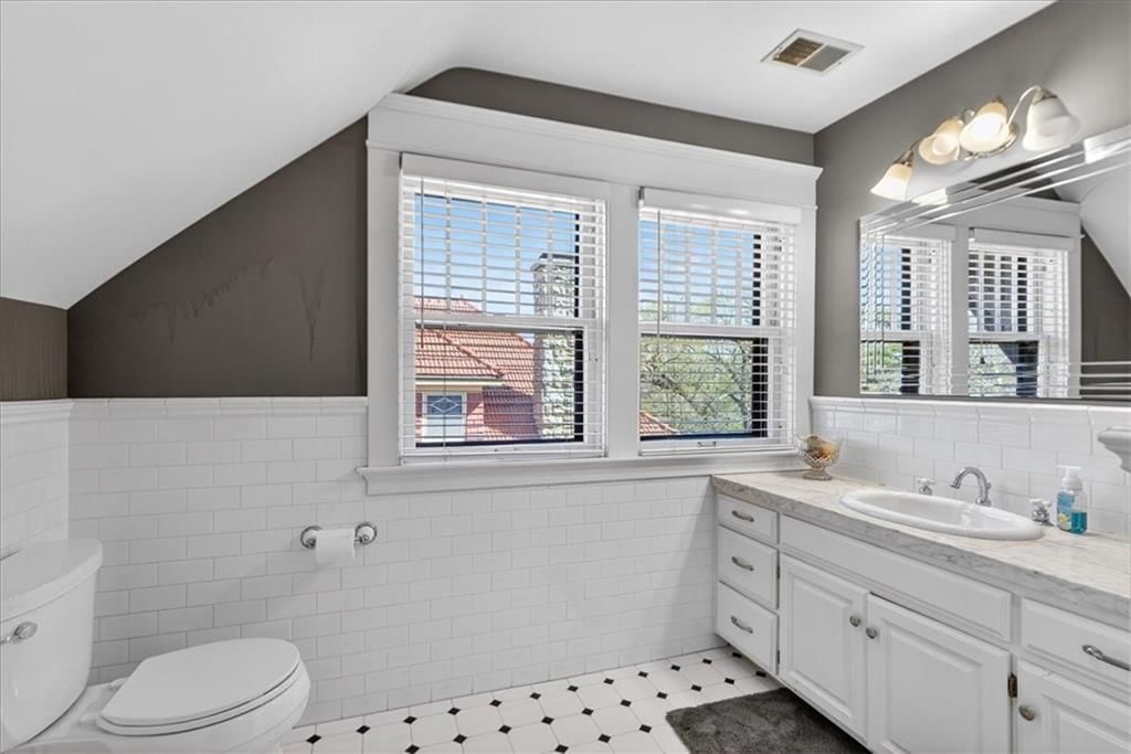 3666 Belleview Avenue — photo 24