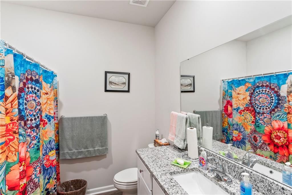 2104 Crestview Place — photo 24