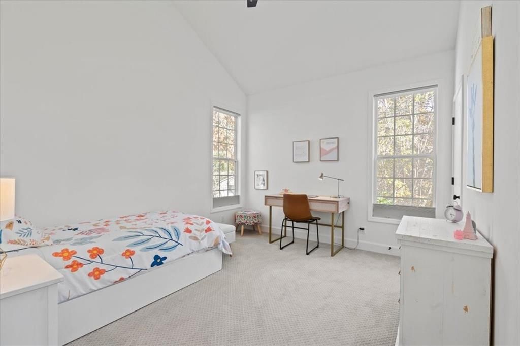912 E 110th Terrace — photo 19