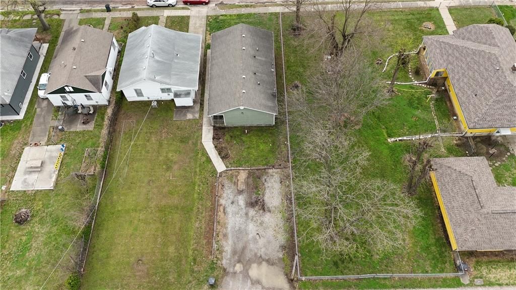 405 E Jackson Street — photo 21