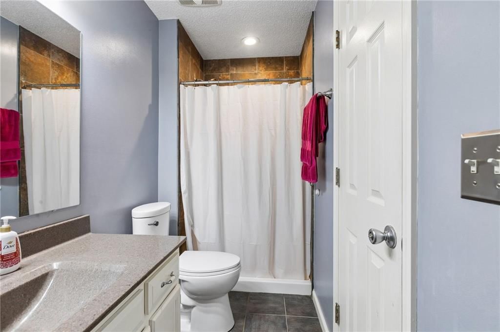 7521 N Stark Avenue — photo 22