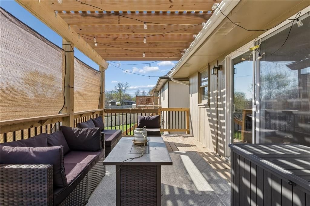 7521 N Stark Avenue — photo 29