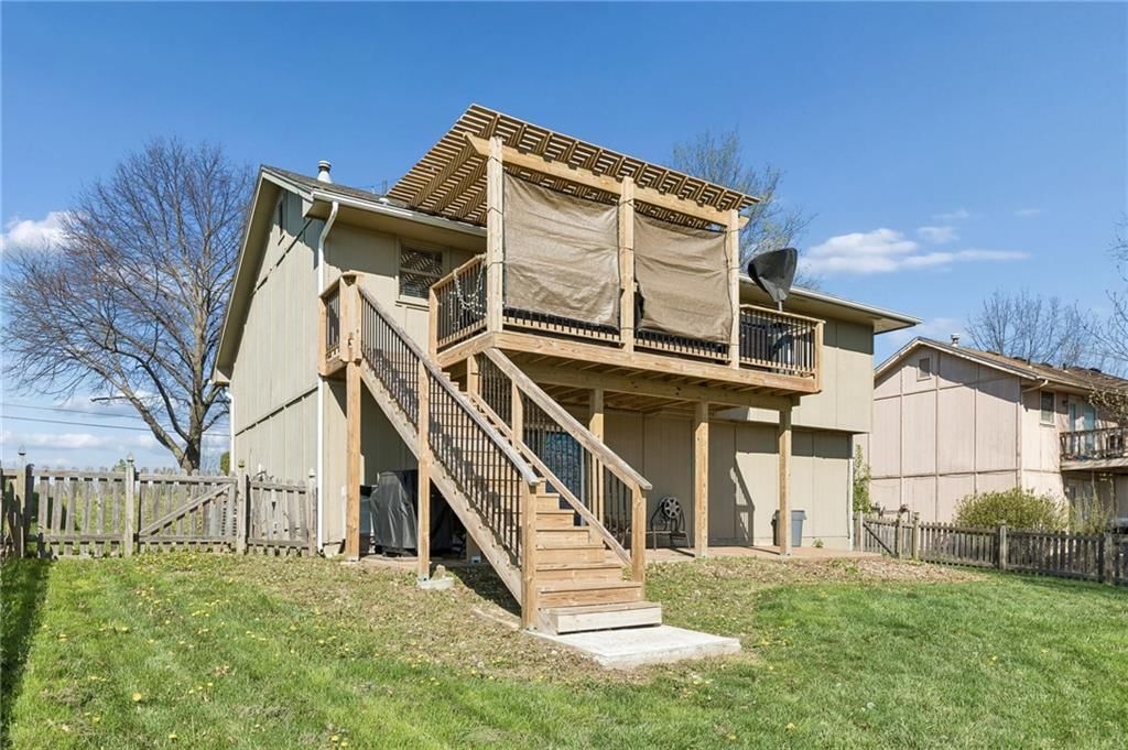7521 N Stark Avenue — photo 30