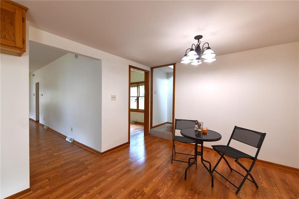 4455 Cambridge Street — photo 24