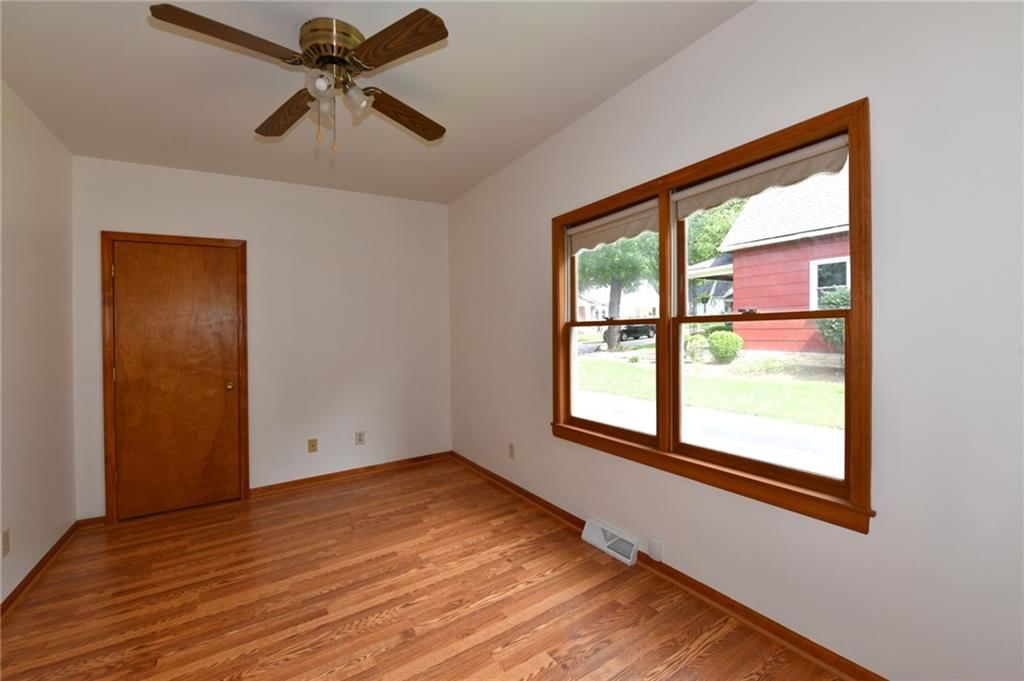 4455 Cambridge Street — photo 25