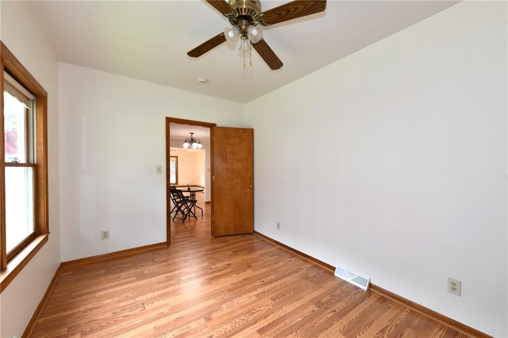 4455 Cambridge Street — photo 26
