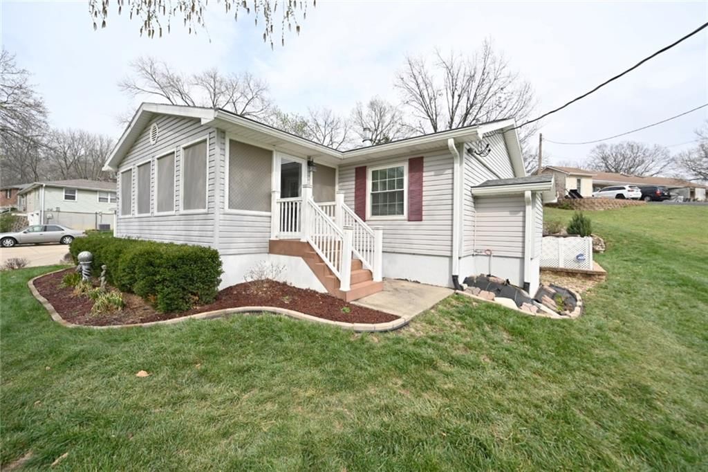 5005 NW Merrimac Avenue — photo 6