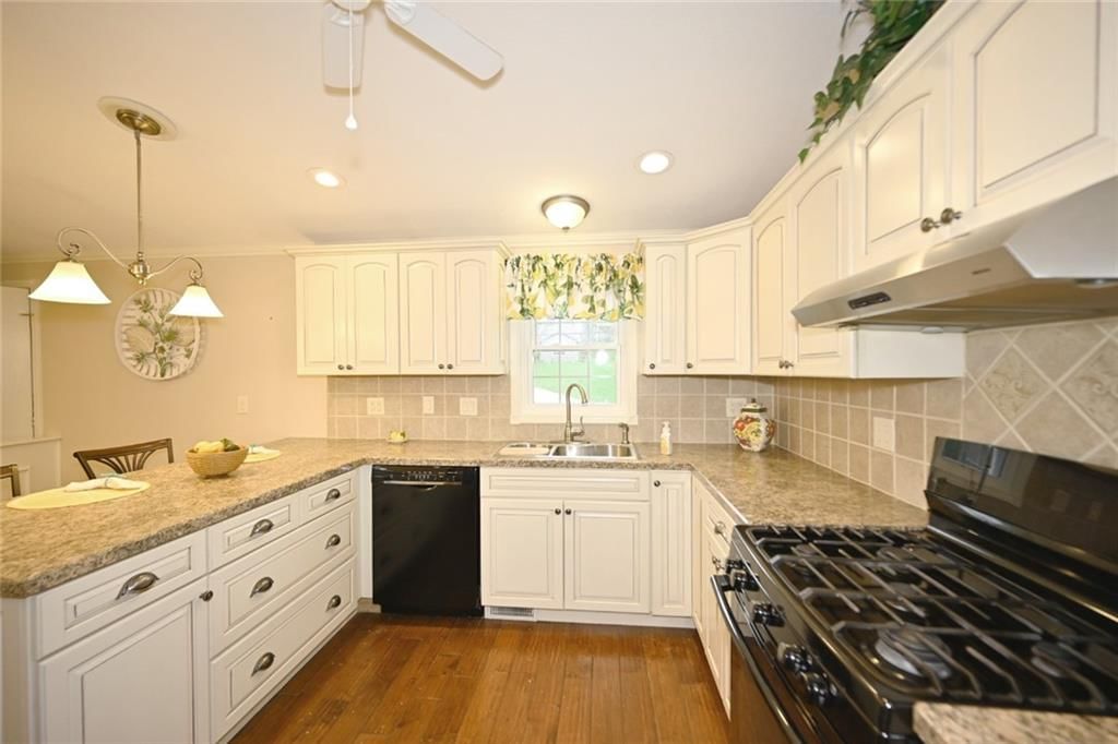 5005 NW Merrimac Avenue — photo 25
