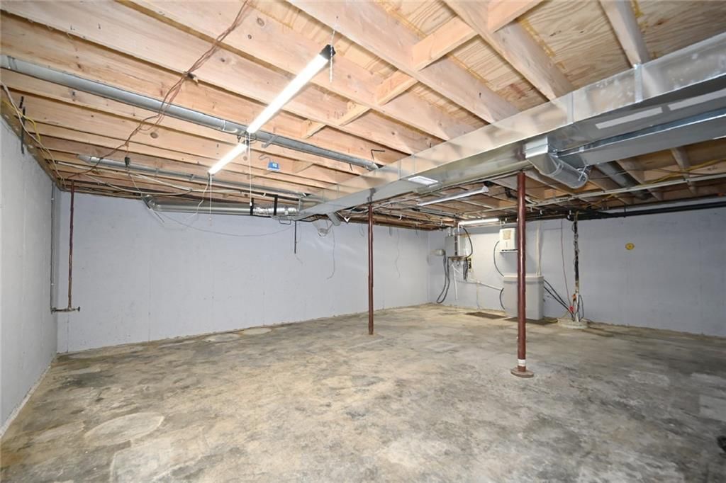 5005 NW Merrimac Avenue — photo 40