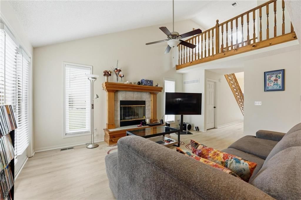 8205 NW Bradford Court — photo 8