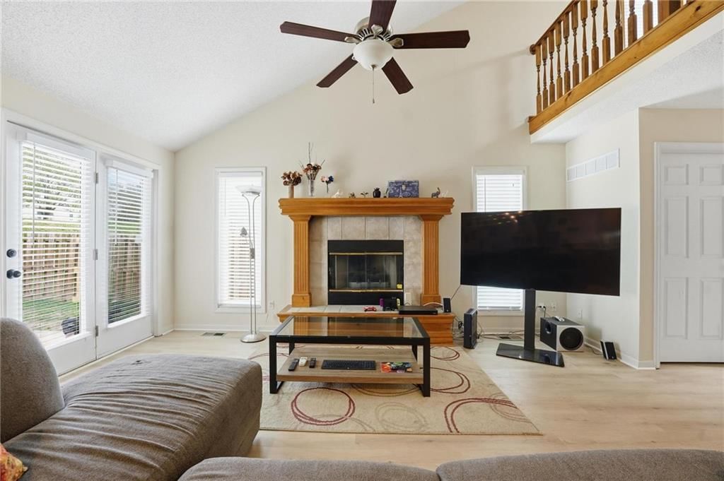 8205 NW Bradford Court — photo 9