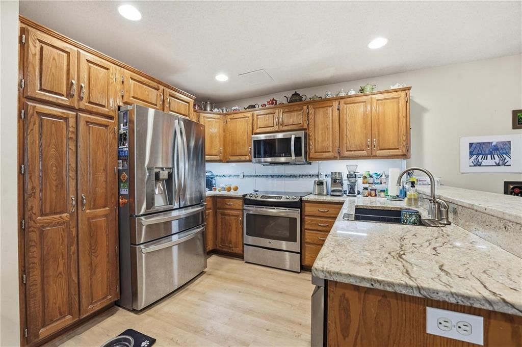 8205 NW Bradford Court — photo 13