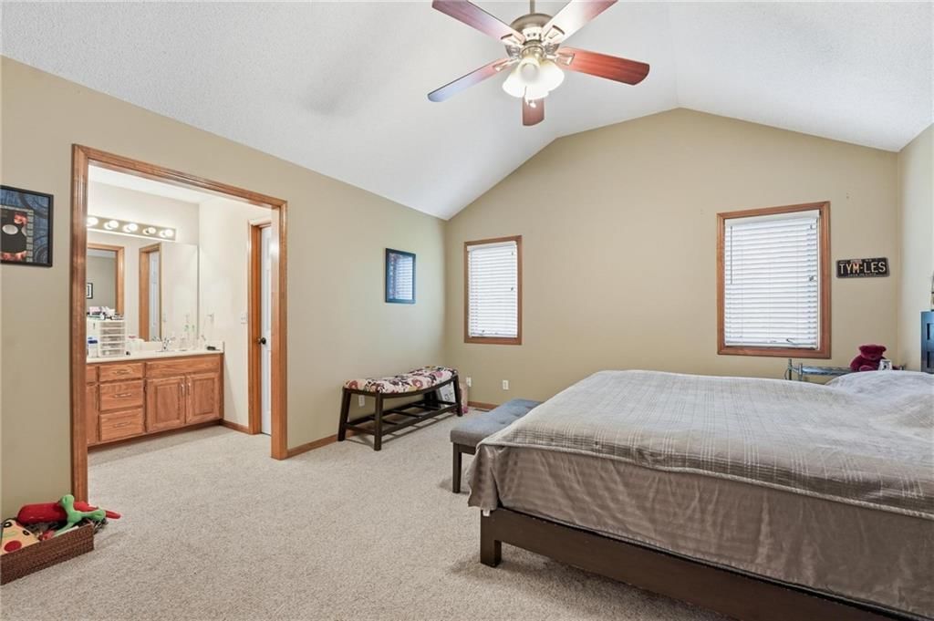 8205 NW Bradford Court — photo 19