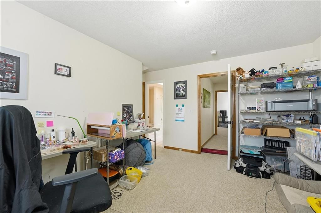 8205 NW Bradford Court — photo 24