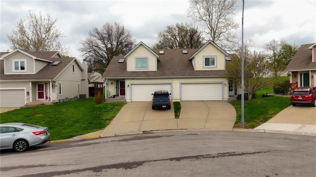 8205 NW Bradford Court — photo 42