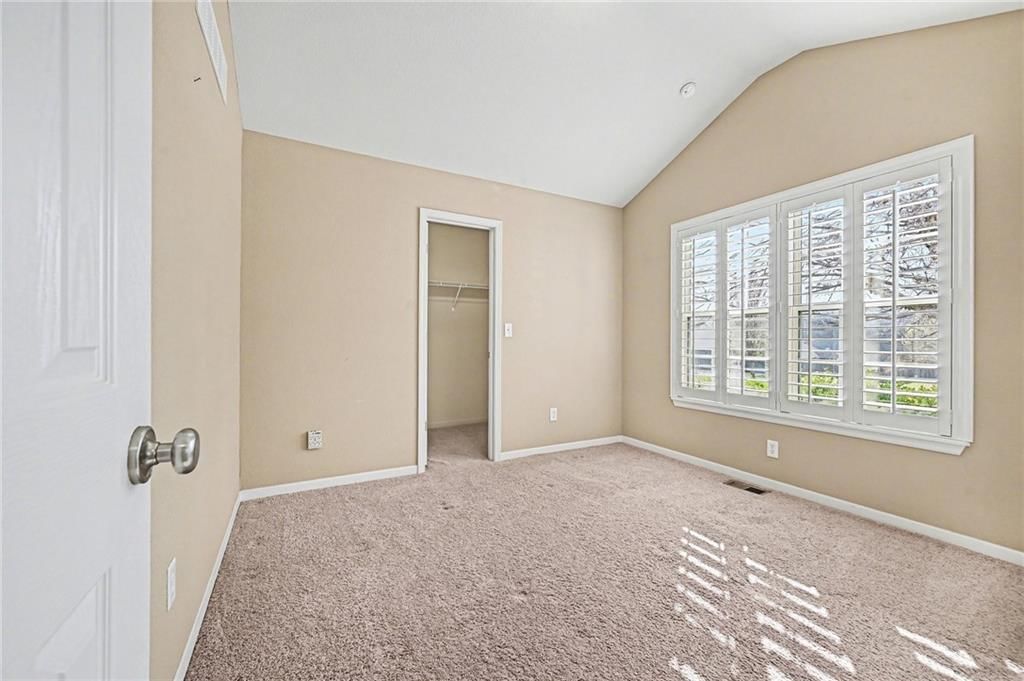1842 White Tail Lane — photo 23