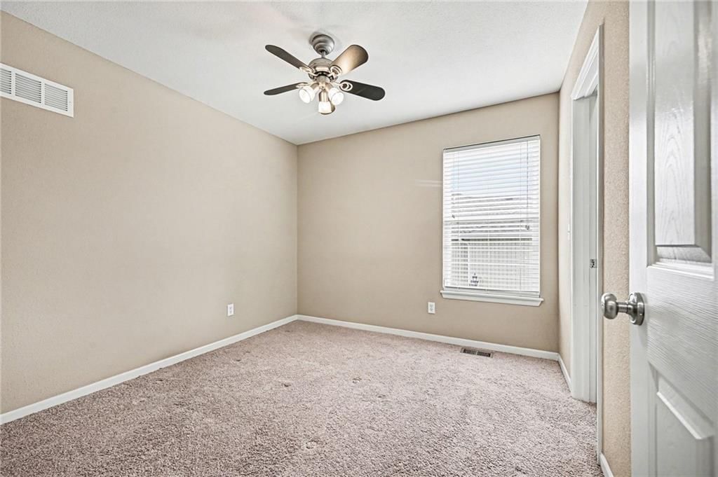 1842 White Tail Lane — photo 25