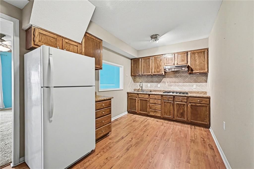 1842 White Tail Lane — photo 33