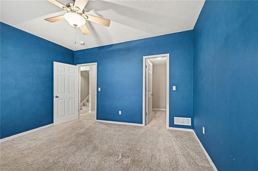 1842 White Tail Lane — photo 35