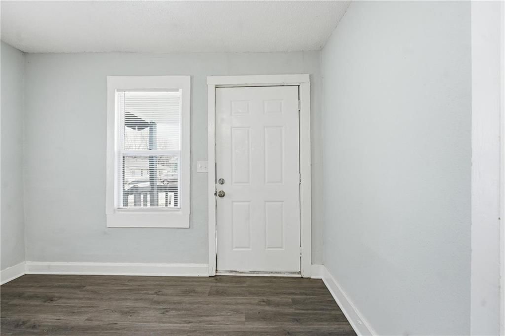 6915 Agnes Avenue — photo 3