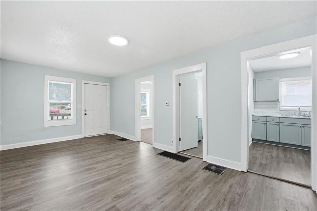 6915 Agnes Avenue — photo 6