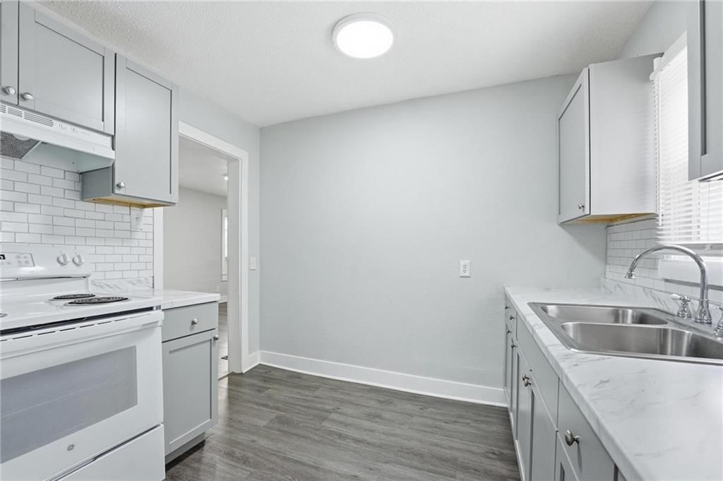6915 Agnes Avenue — photo 13
