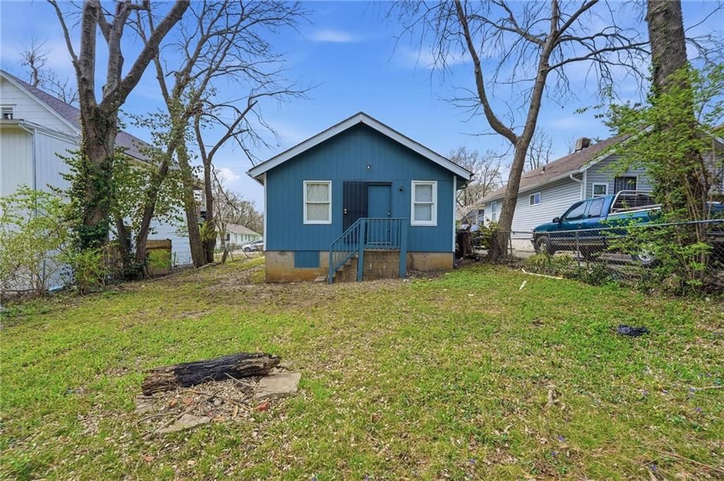 6915 Agnes Avenue — photo 20