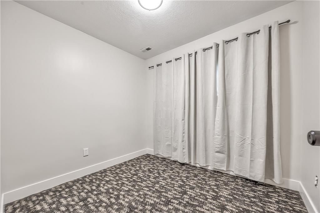 7709 E 113th Street — photo 17