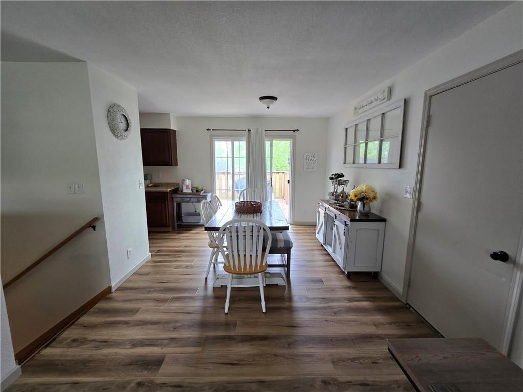302 N Dement Street — photo 16