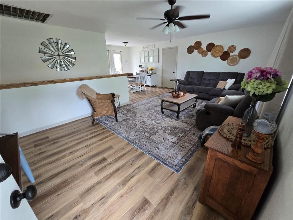 302 N Dement Street — photo 21