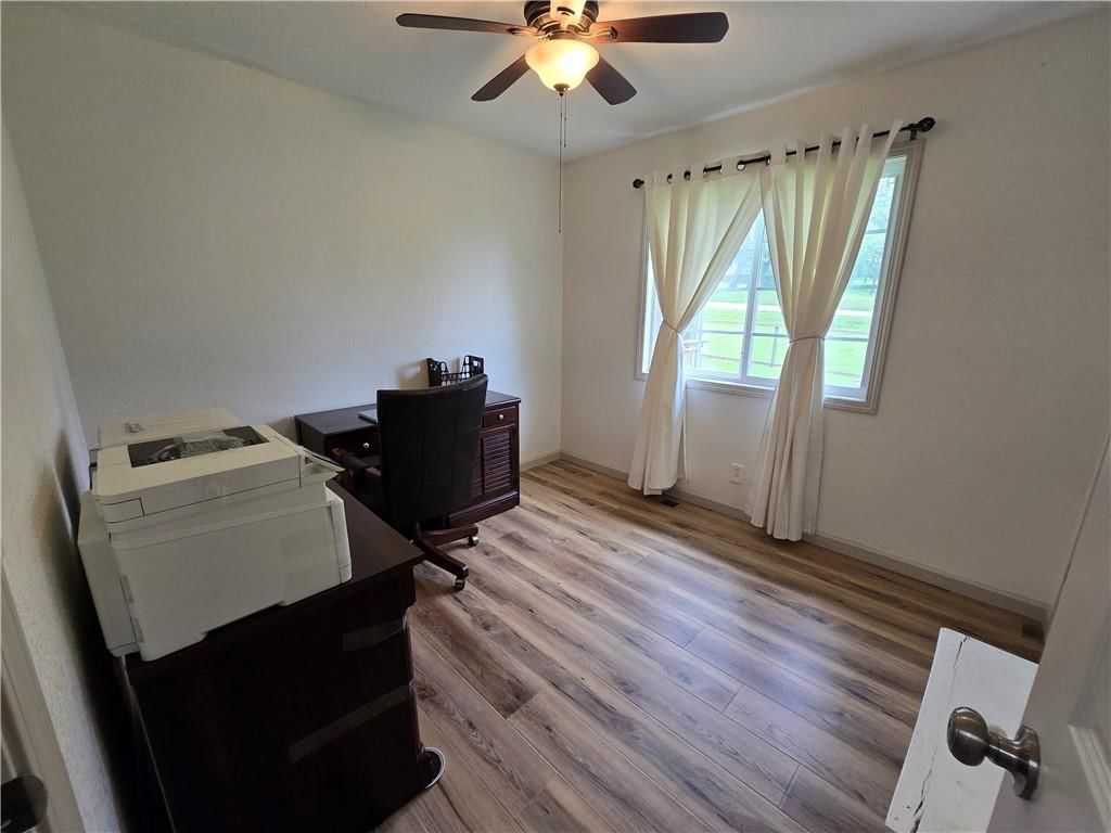 302 N Dement Street — photo 25