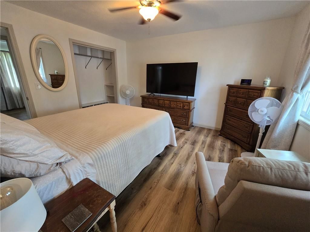 302 N Dement Street — photo 34