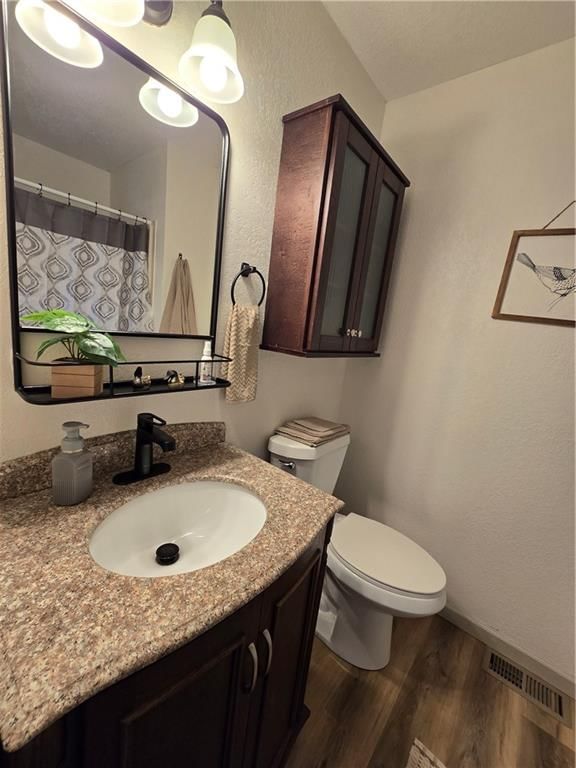 302 N Dement Street — photo 37