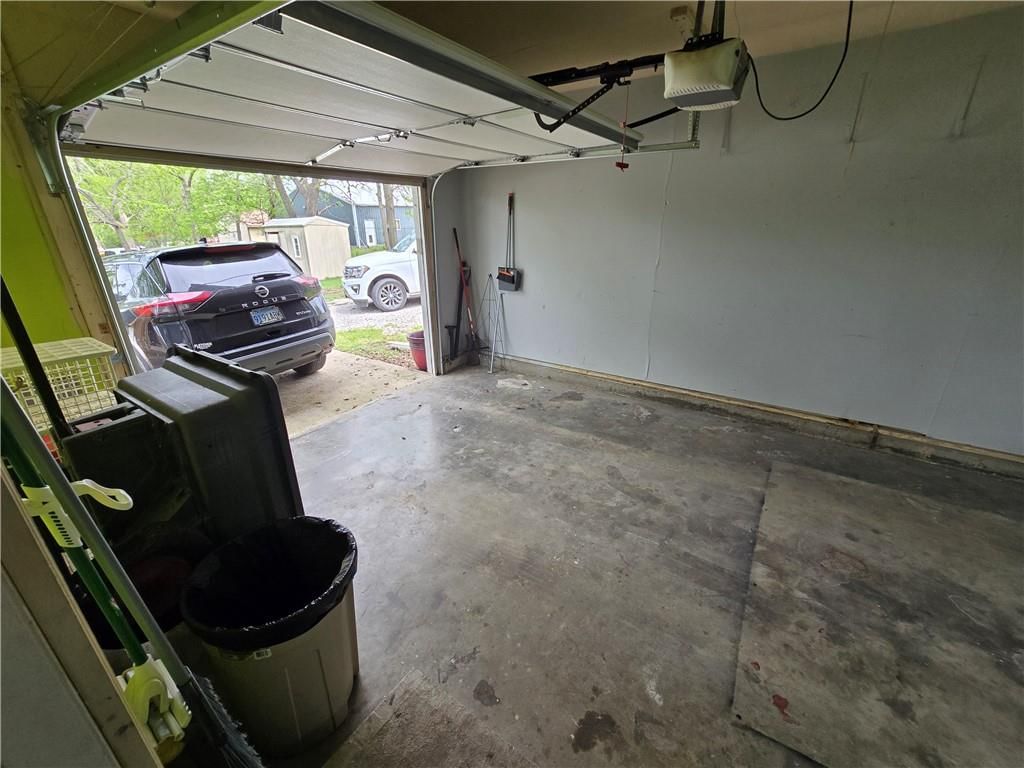 302 N Dement Street — photo 49