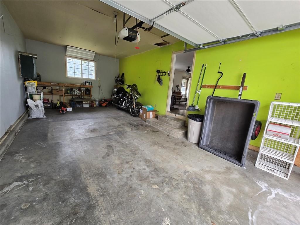 302 N Dement Street — photo 50