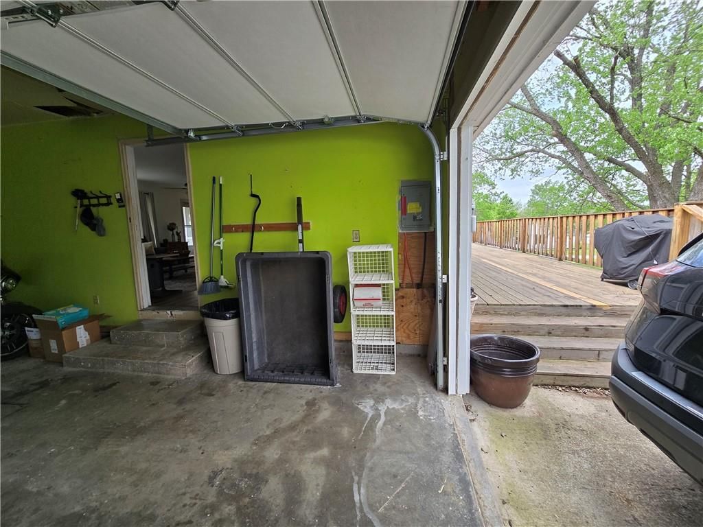 302 N Dement Street — photo 51