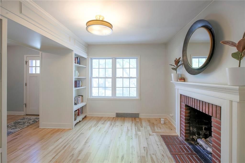 5831 WOODWARD Street — photo 8