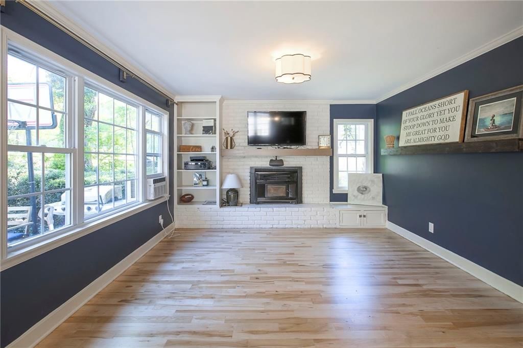 5831 WOODWARD Street — photo 16