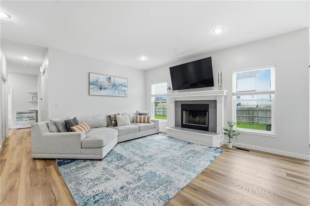 833 N Sumac Street — photo 6