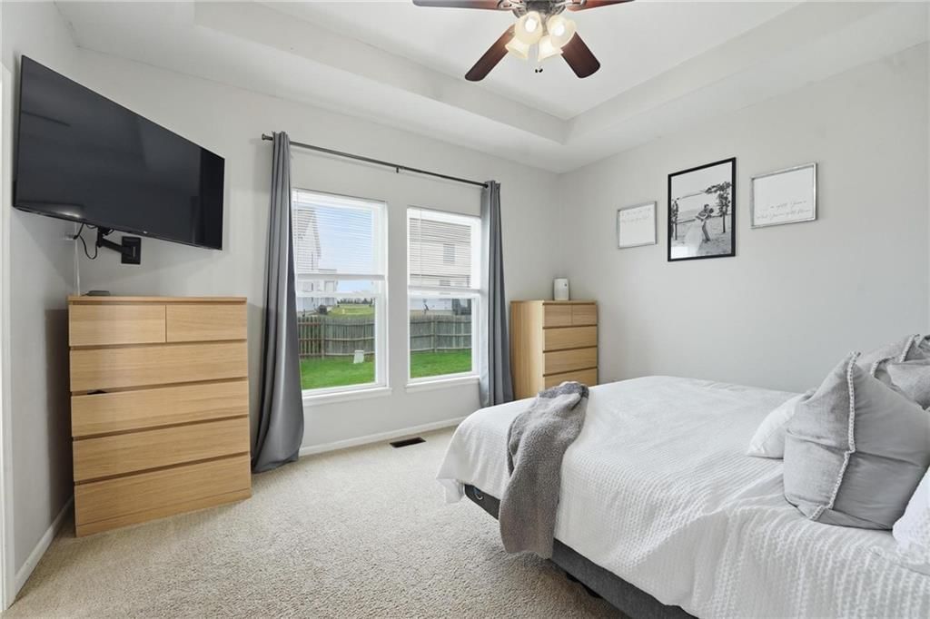 833 N Sumac Street — photo 15
