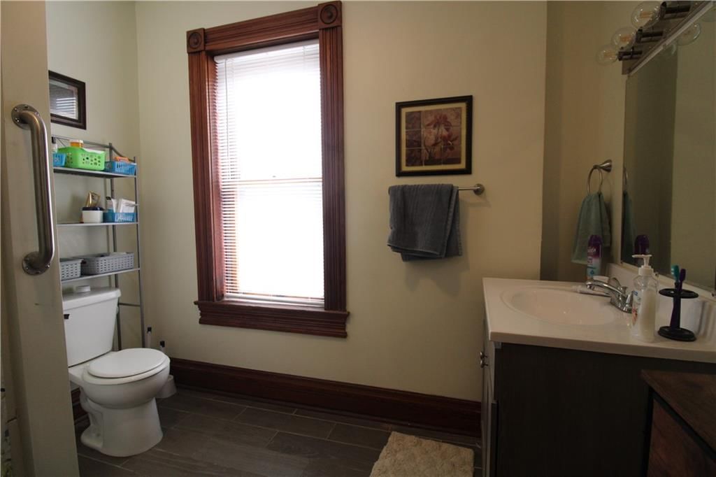 220 N 17th Street — photo 18